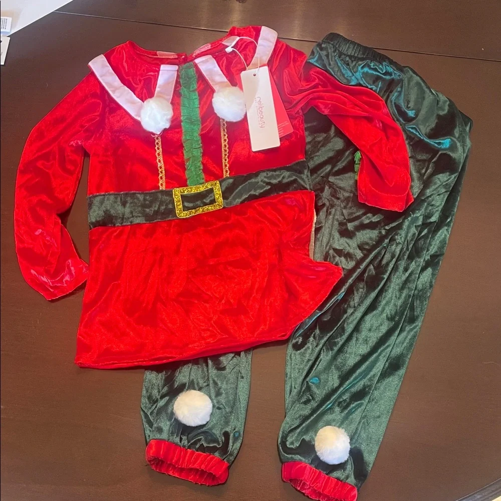 Red and Green Elf Costume for Kids nwt two pieces soft size 120 or 6/7